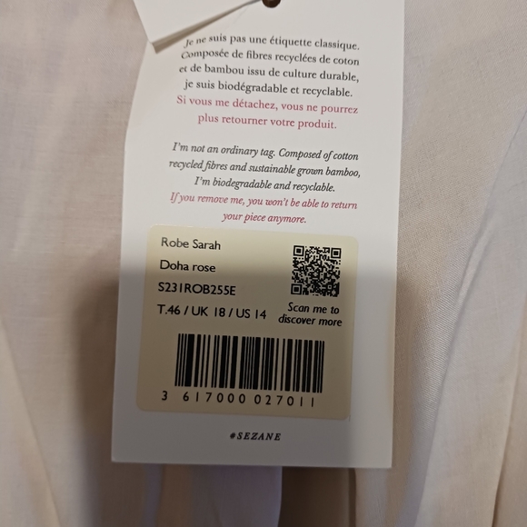 Sezane Robe Sara Wrap Dress in Doha Rose Print - Picture 2 of 9